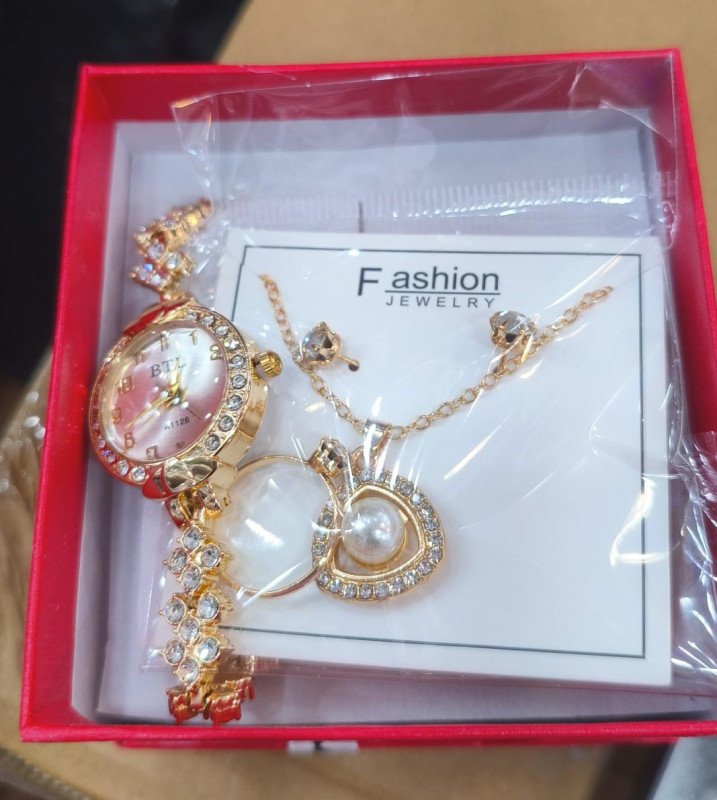 Fashion Jewelry  Montre et  Chain set